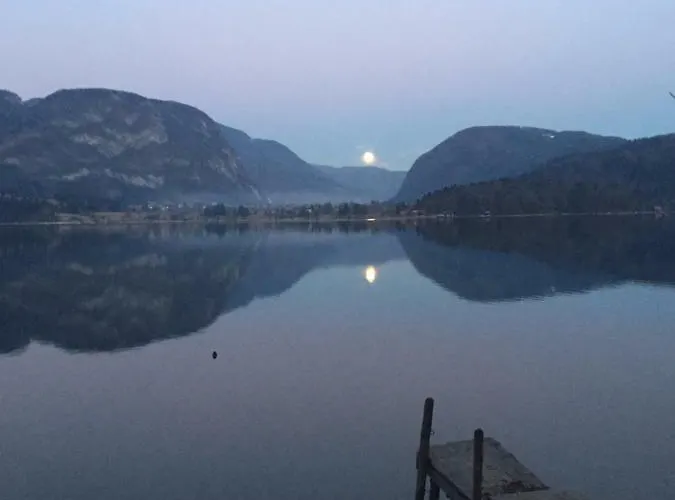 Privat bolig Ucni Ranc Bohinj, Boutique Horse-friendly Retreat *